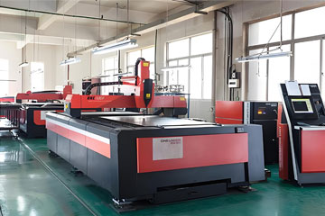 Laser cutting machine