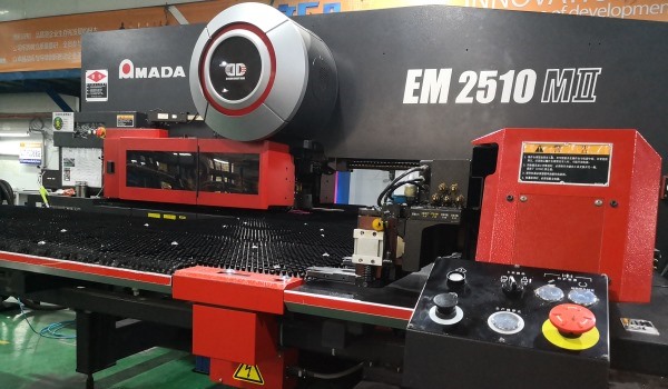 Laser cutting